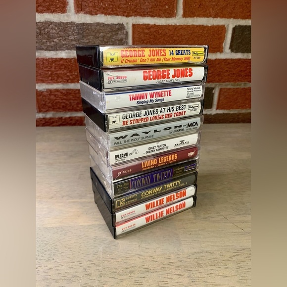 Lot‎ of 11 Country Cassetes George Jones, Conway Twitty, Dolly, Waylon - Picture 7 of 7